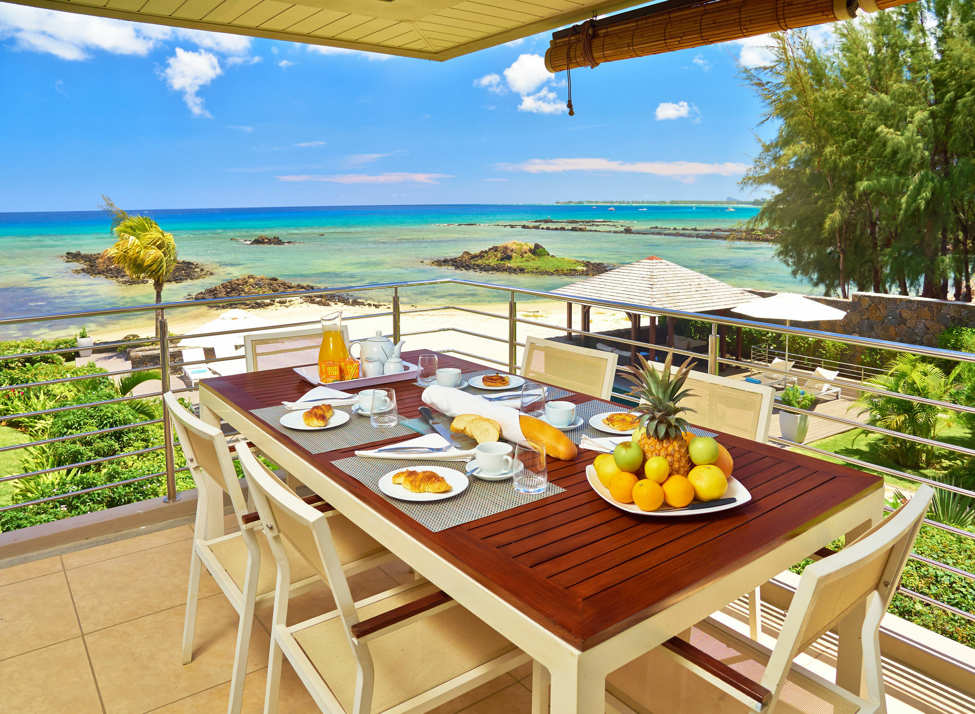 Bon Azur Beachfront Suites & Penthouses With Lov Trou aux Biches Ngoại thất bức ảnh